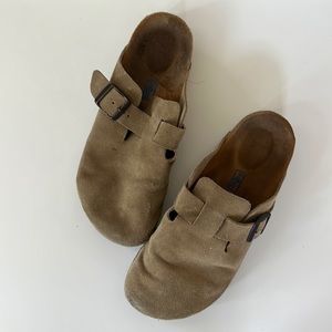 Used Boston suede Birkenstocks 40